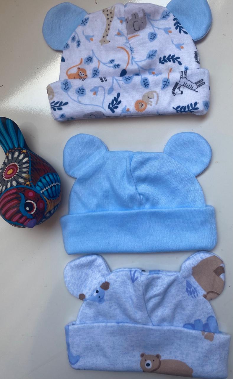 Gorro para bebé con acabado cómodo y ligero